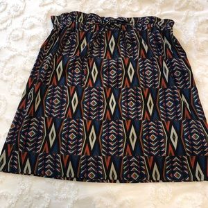 Patterned, elastic waist with tie skirt